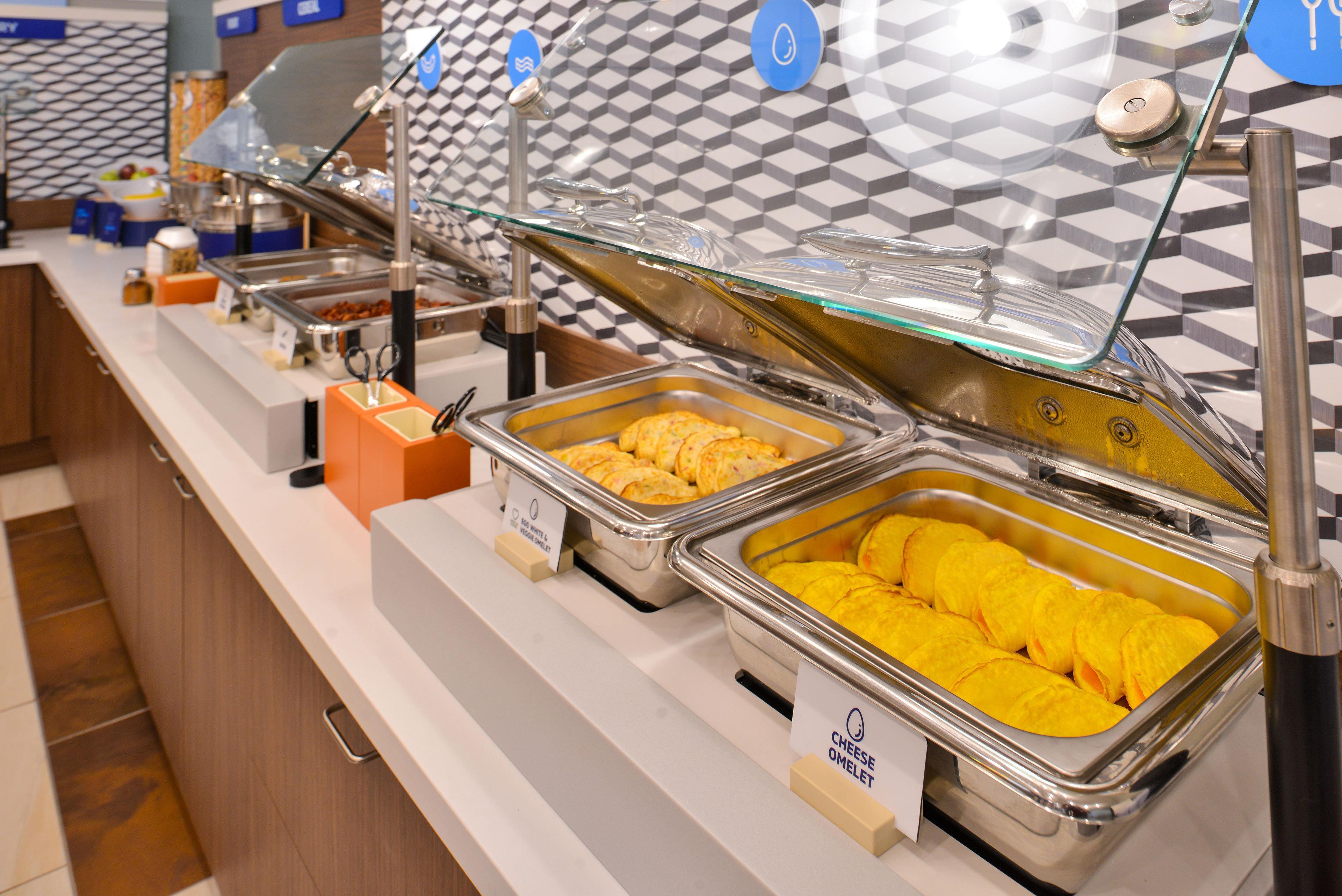 Holiday Inn Express Golden-Kicking Horse By Ihg Bagian luar foto